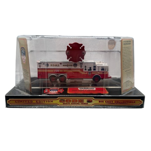 Code 3 Other - Code 3 1/64 Scale 12701 - Saulsbury Heavy Rescue Fire Truck FDNY Rescue 5